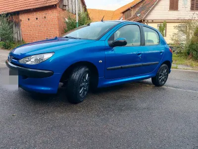 Gebraucht Peugeot 206 59 PS (43 kW) 2005 Blau Kleinwagen