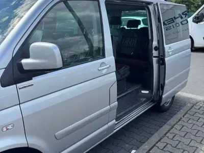 Gebraucht VW T5 174 PS (127 kW) 2008 Silber Van