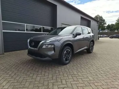 Neu Nissan X-Trail Acenta 163 PS (119 kW) 2026 Dark grey SUV