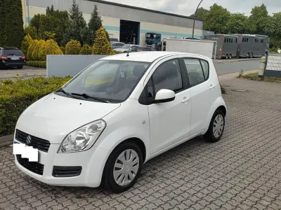 Gebraucht Suzuki Splash 65 PS (47 kW) 2009 Weiß Kleinwagen