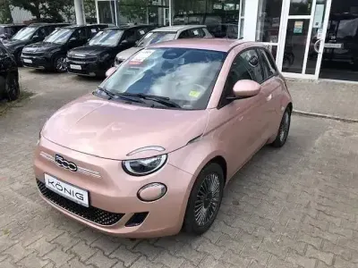 Brugt Fiat 500e 86 kW (118 HK) 2023 Guld Sedan