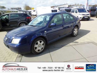 gebraucht VW Bora Highline 2.0 Klimaautom SD Alarm Regensensor Alu Sportsitze