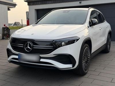 Gebraucht Mercedes EQA300 AMG 167 kW (228 PS) 2022 Weiß SUV