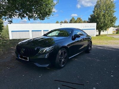 Mercedes E300