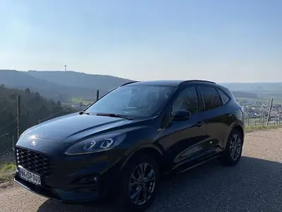 Gebraucht Ford Kuga ST-Line X 150 PS (110 kW) 2020 Schwarz SUV