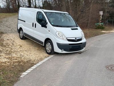 gebraucht Opel Vivaro 2,5 CDTI *** TÜV 02/25