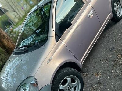 Brugt Toyota Yaris 68 HK (50 kW) 1999 Andere farben Hatchback