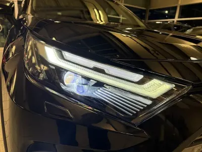 Gebraucht Toyota RAV4 Executive 175 PS (128 kW) 2023 Schwarz SUV