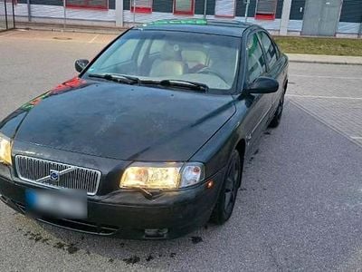 Second-hand Volvo S80 170 CP (125 kW) 1999 Negru Berlinǎ