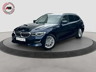 Gebraucht BMW 330 Luxury Line 286 PS (210 kW) 2021 Tansanitblau Kombi