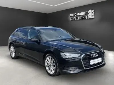 Gebraucht Audi A6 Basis 204 PS (150 kW) 2021 Mythosschwarz metallic (metallic) Kombi