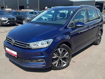 Blau Gebraucht 2021 VW Touran Highline Van / Kleinbus | 28.850 € (Fairer Preis)