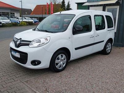 Usado Renault Kangoo Experience 114 HP (83 kW) 2017 Branco Monovolume