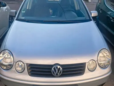 Gebraucht VW Polo 75 PS (55 kW) 2003 Silber Kleinwagen