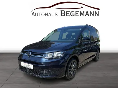 Gebraucht VW Caddy Life 114 PS (83 kW) 2024 Blau Van / Kleinbus