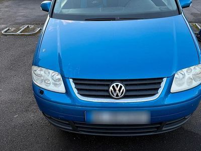 Gebraucht VW Touran 140 PS (102 kW) 2004 Blau Van / Kleinbus