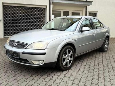 Gebraucht Ford Mondeo Ghia 125 PS (91 kW) 2004 Grau Limousine