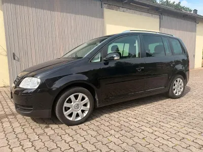 Gebraucht VW Touran 105 PS (77 kW) 2006 Schwarz Van / Kleinbus