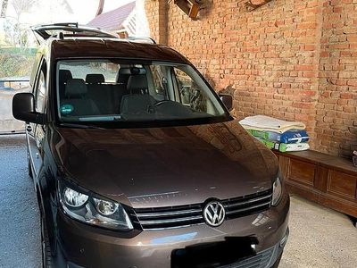 Gebraucht VW Caddy 140 PS (102 kW) 2013 Braun Van / Kleinbus