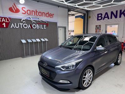 Usata Hyundai i20 101 CV (74 kW) 2015 Grigio Utilitaria