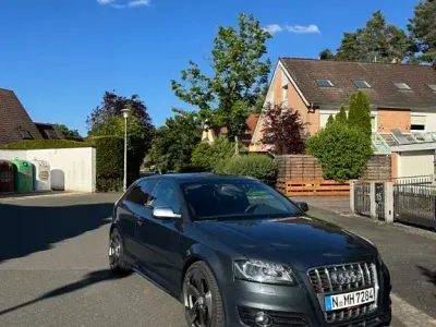 Gebraucht Audi S3 Ambiente 265 PS (194 kW) 2010 Grau Kleinwagen