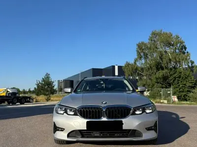 Gebraucht BMW 320 Performance 190 PS (139 kW) 2021 Silber Limousine