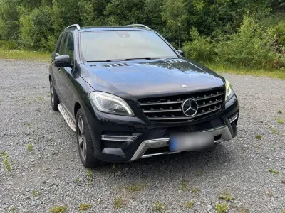 Gebraucht Mercedes ML350 AMG Edition 1 258 PS (189 kW) 2012 Schwarz SUV