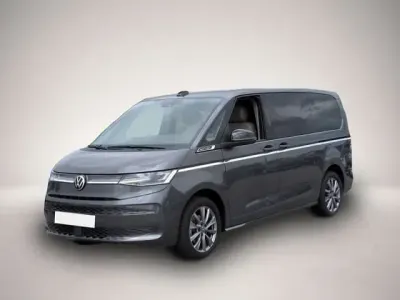Gebraucht VW Multivan Style 150 PS (110 kW) 2024 Grau Van / Kleinbus