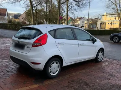 Usata Ford Fiesta 70 CV (51 kW) 2010 Utilitaria