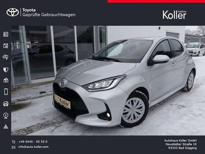 Gebraucht Toyota Yaris 125 PS (91 kW) 2021 Silber 1f7 Kleinwagen