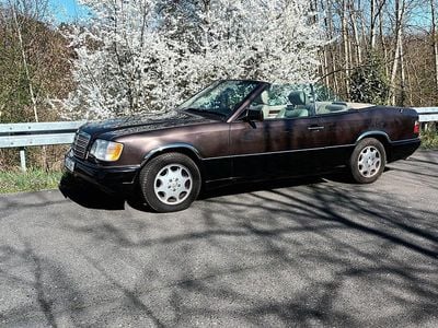 Gebraucht Mercedes E320 220 PS (161 kW) 1994 Cabrio