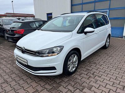 Gebraucht VW Touran Comfortline 150 PS (110 kW) 2022 Weiß Van / Kleinbus