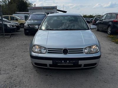 Usata VW Golf IV 75 CV (55 kW) 2001 Berlina