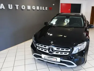 Używany Mercedes GLA180 Style 109 KM (80 kW) 2018 Czarny SUV