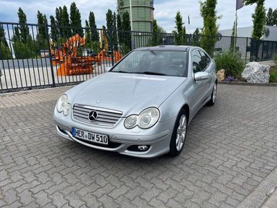 Mercedes C230