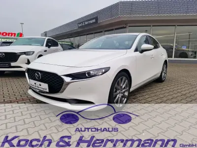 Neu Mazda 3 Center-Line 140 PS (102 kW) 2026 Weiß Limousine