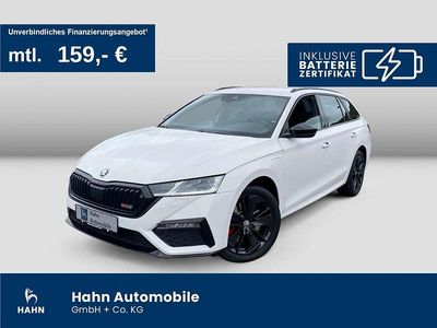 Weiß Gebraucht 2022 Skoda Octavia RS Kombi | 22.499 € (Guter Preis)