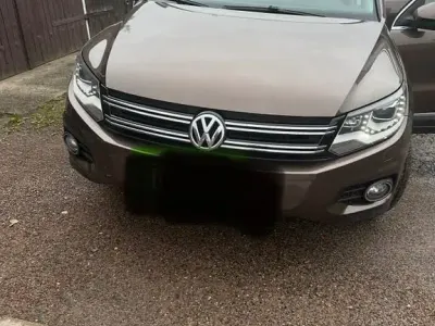 Gebraucht VW Tiguan Track & Field 140 PS (102 kW) 2011 Braun SUV