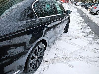 Schwarz Gebraucht 2013 VW Passat Highline Limousine | 9.999 € (Fairer Preis)