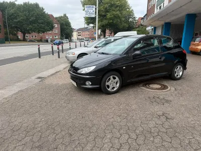 Gebraucht Peugeot 206 74 PS (54 kW) 2006 Schwarz Kleinwagen