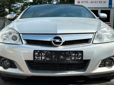 Gebraucht Opel Tigra 90 PS (66 kW) 2004 Silber Cabrio
