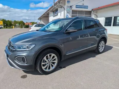 Używany VW T-Roc Cabriolet Style 150 KM (110 kW) 2025 Szary SUV