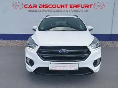 Gebraucht Ford Kuga ST-Line 150 PS (110 kW) 2017 Weiß SUV