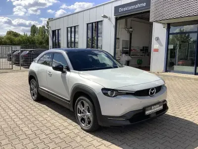 Usata Mazda MX30 Touring 107 kW (146 CV) 2021 Bianco SUV