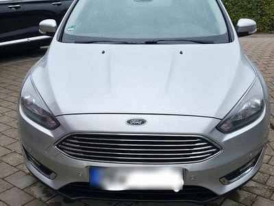 Second-hand Ford Focus Titanium 125 CP (91 kW) 2018 Argintiu Break