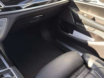 BMW 740