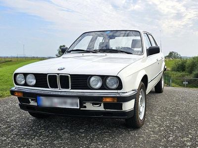 Gebraucht BMW 316 90 PS (66 kW) 1984 Weiß Limousine