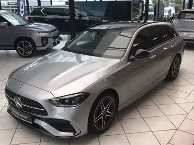 Gebraucht Mercedes C300 AMG 258 PS (189 kW) 2025 Silber Kombi