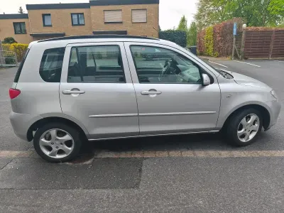 Gebraucht Mazda 2 101 PS (74 kW) 2004 Silber Kleinwagen