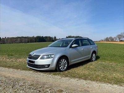 Gebraucht Skoda Octavia Ambition 150 PS (110 kW) 2016 Silber Kleinwagen